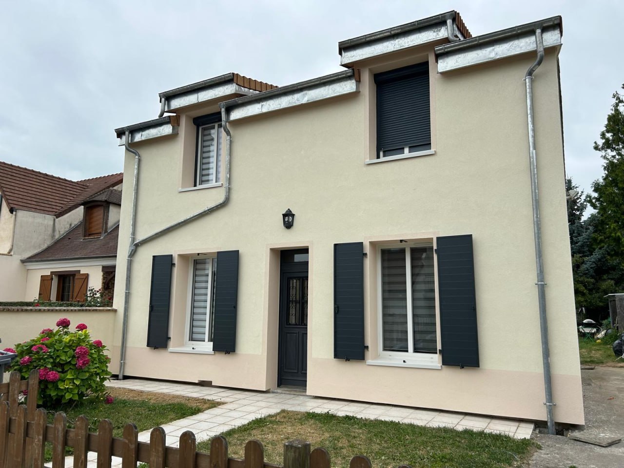 Façade avant après isolation extérieure